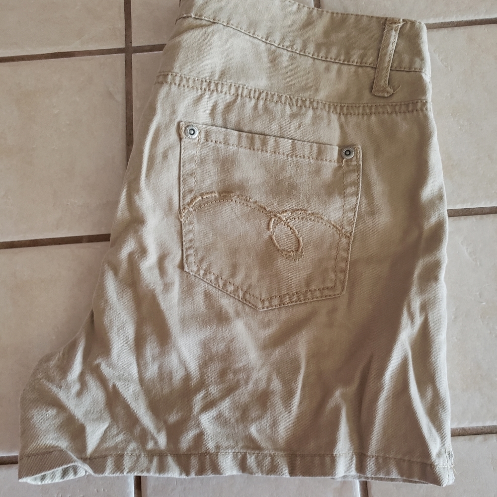 Arizona Jeans Co.